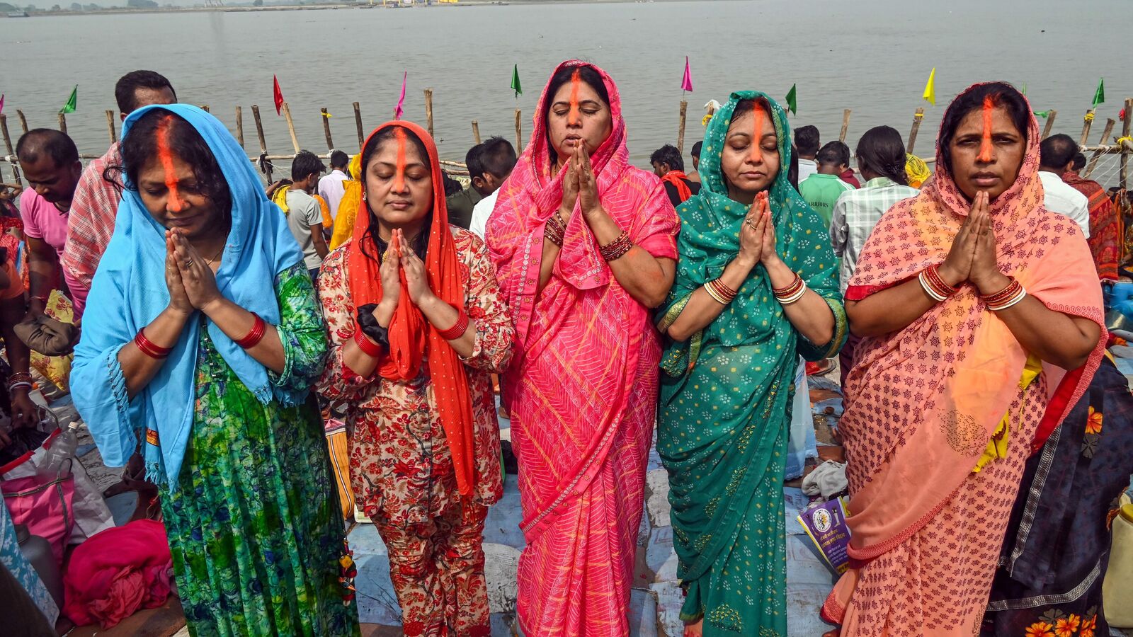 Bank holiday today: Are banks open or closed on Tuesday, October 28 for Chhath Puja? Check here