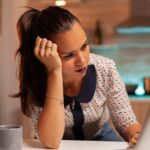 Feeling burnt out? Mental health counsellor suggests 6 ways to protect your mind on busy workdays